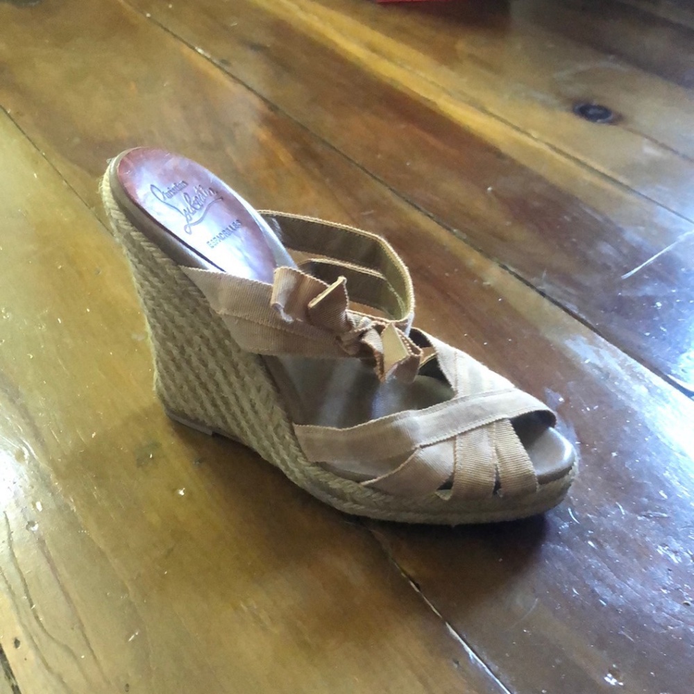 CHRISTIAN LOUBOUTIN ESPADRILLES WEDGES SIZE 37